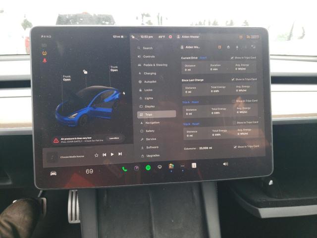 5YJ3E1EC1NF270502 Tesla MODEL 3