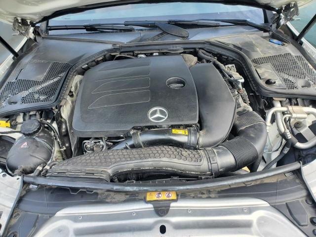 WDDWJ8DB5KF774980 Mercedes-Benz C 300