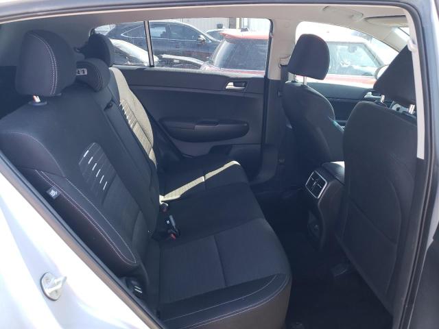 KNDPMCAC3K7548937 KIA Sportage Lx