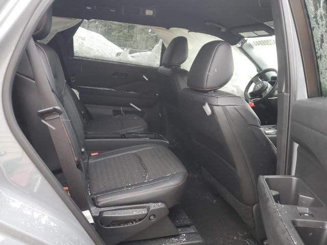 5N1DR3BD1PC265152 Nissan Pathfinder Sv