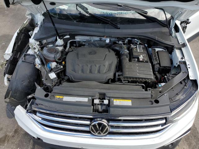 3VV2B7AX1NM052122 Volkswagen TIGUAN SE