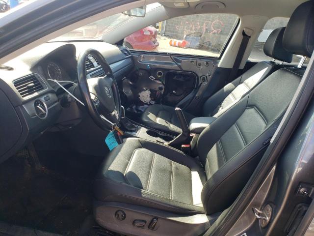 1VWAT7A36FC116725 Volkswagen PASSAT S