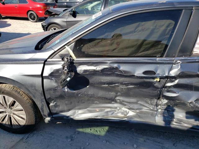 3VWC57BU4KM031451 Volkswagen JETTA S