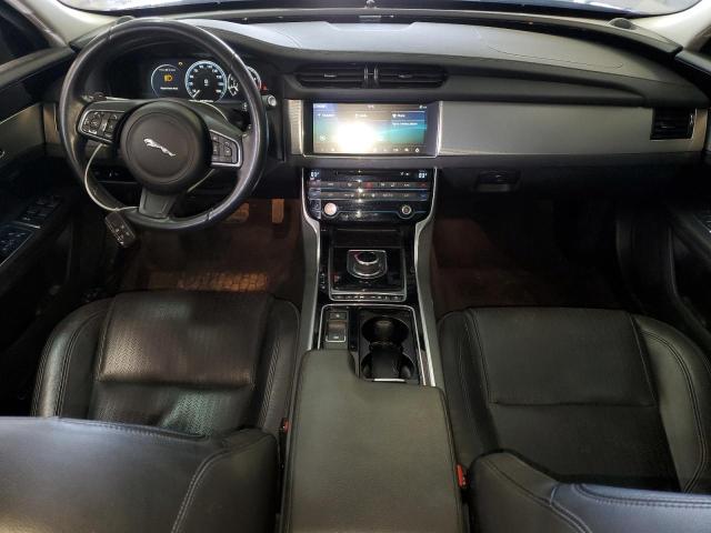 SAJBE4BV6HCY34358 Jaguar Xf Prestige