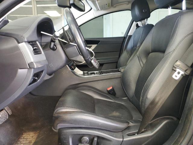 SAJBE4BV6HCY34358 Jaguar Xf Prestige