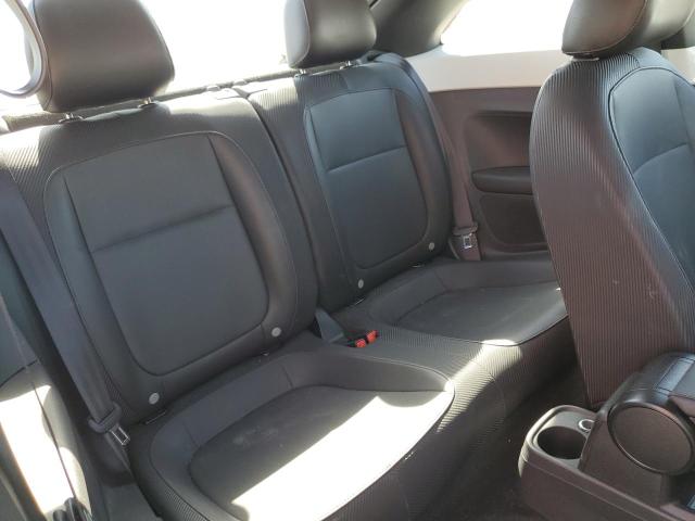 3VWJ07AT1EM637843 Volkswagen Beetle