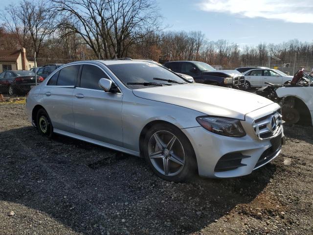 WDDZF4KBXHA018786 Mercedes-Benz E 300 4matic