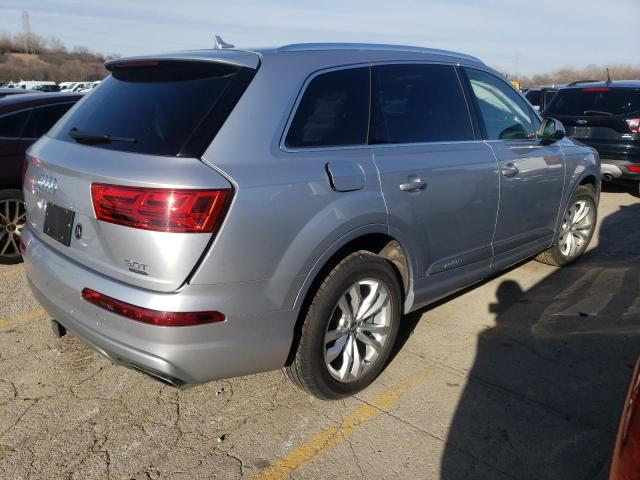 WA1LAAF70JD032200 Audi Q7 Premium Plus