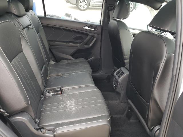 3VVCB7AX8RM025865 Volkswagen Tiguan Se R-line Black