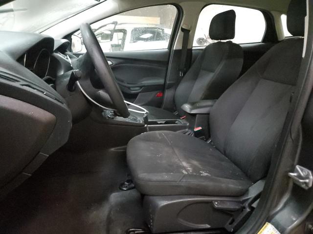 1FADP3F29HL330596 Ford FOCUS SE