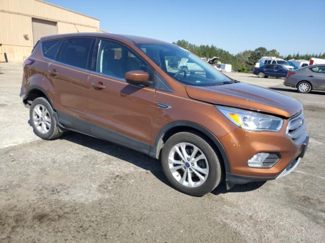 1FMCU0GD6HUE83813 Ford ESCAPE SE
