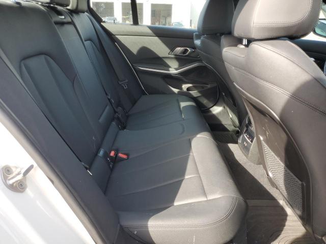 3MW5R7J07M8C15693 BMW 330XI