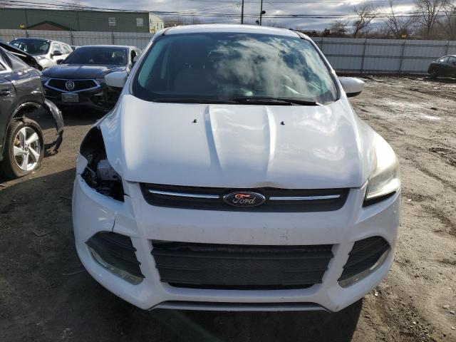 1FMCU0GX4EUE34096 Ford ESCAPE SE