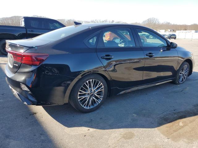 3KPF54AD7NE470450 KIA Forte Gt Line