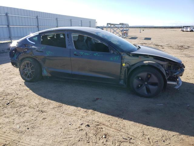 5YJ3E1EA7KF307496 Tesla MODEL 3