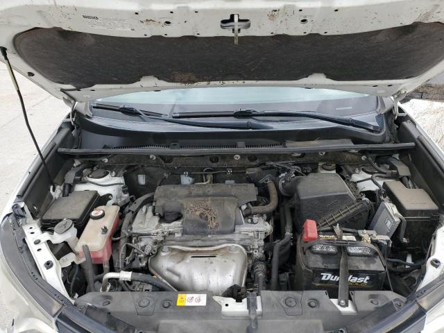 JTMZFREV4HJ701693 Toyota RAV4 LE