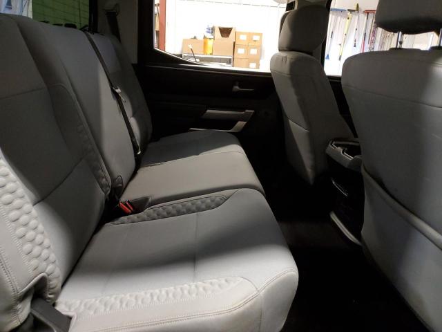 5TFLA5EC1NX001442 Toyota Tundra Crewmax Sr5