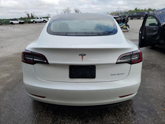 5YJ3E1EB8NF186071 Tesla MODEL 3