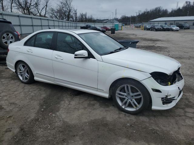 WDDGF8AB1EA955876 Mercedes-Benz C 300 4matic