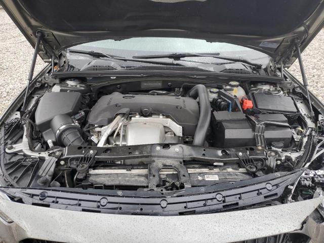 W04GV8SX2J1161318 Buick Regal Tourx Essence