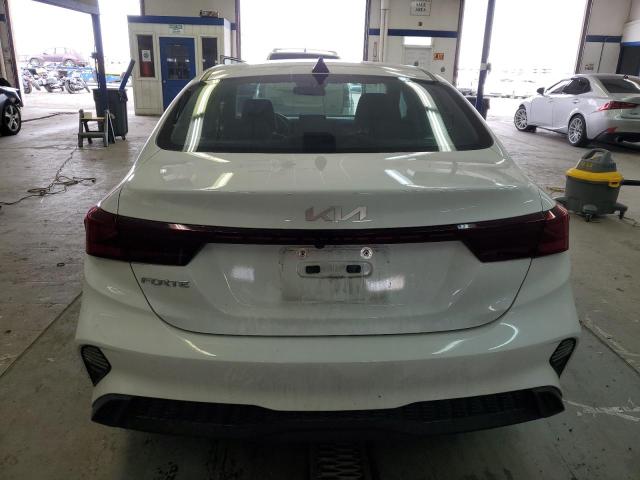 3KPF24AD4NE475243 KIA FORTE FE