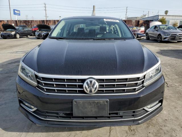 1VWGT7A32HC066158 Volkswagen PASSAT SE