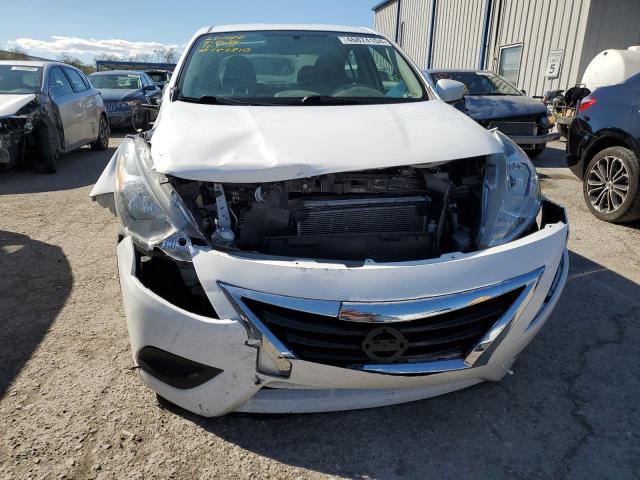 3N1CN7AP7GL913678 Nissan 2016