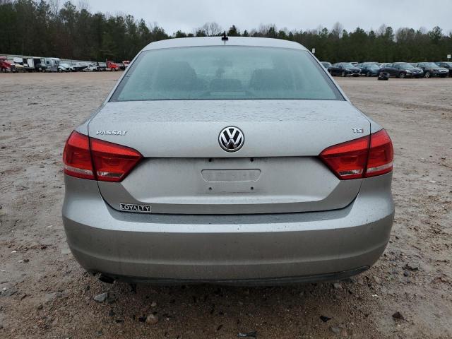 1VWAT7A3XEC092427 Volkswagen PASSAT S