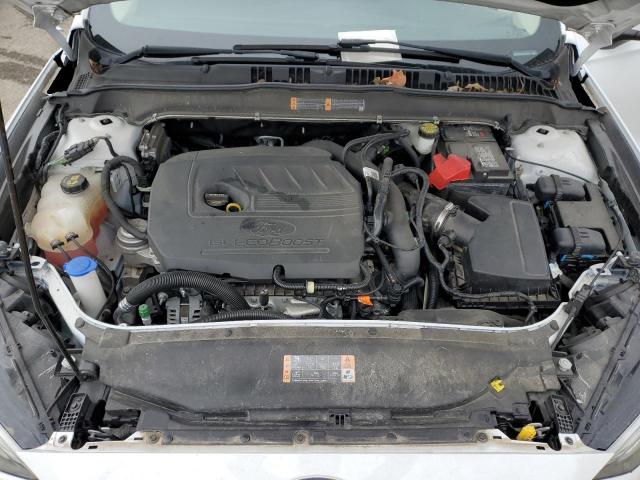 3FA6P0HD7JR175477 Ford FUSION SE