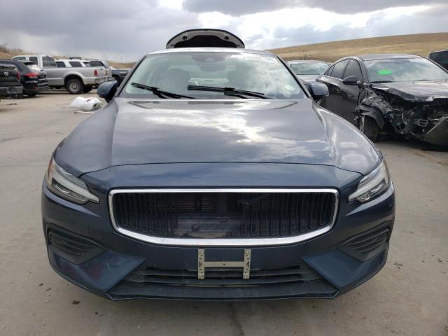 7JR102FK4KG012530 Volvo S60 T5 Momentum
