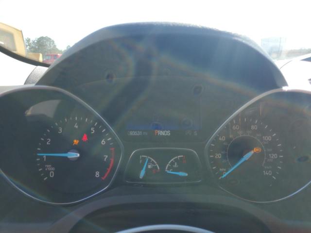 1FMCU0GD6HUE83813 Ford ESCAPE SE