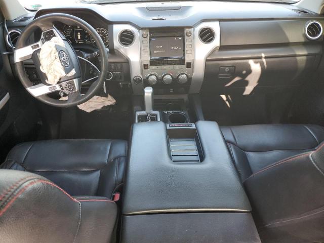 5TFDW5F15JX712297 Toyota Tundra Crewmax Sr5
