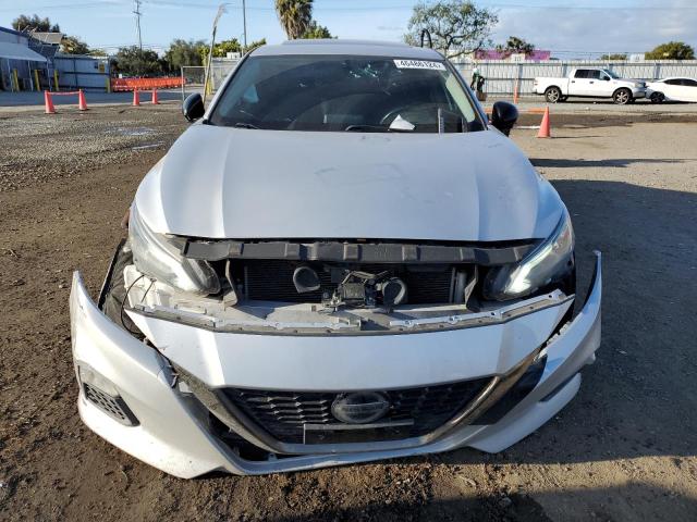 1N4BL4CV0KC227081 Nissan ALTIMA SR