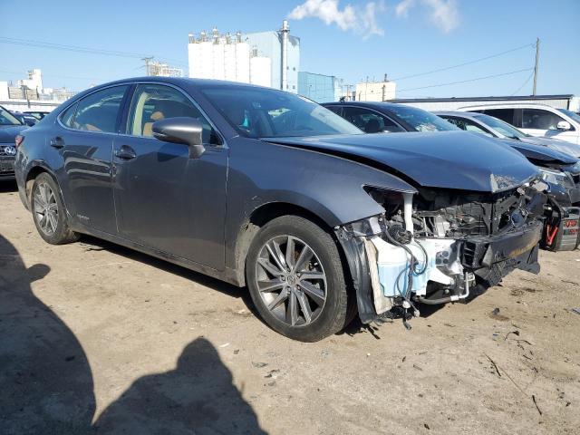 JTHBW1GG3J2170115 Lexus ES 300H
