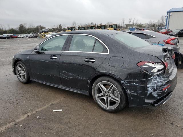 W1K3G4FB5NJ328384 Mercedes-Benz A 220 4matic