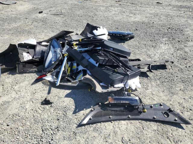 5YJ3E1EB2KF384382 Tesla MODEL 3