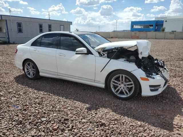 WDDGF4HB4ER305892 Mercedes-Benz C 250