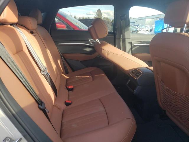WA11AAGE1NB023978 Audi E-tron Sportback Premium