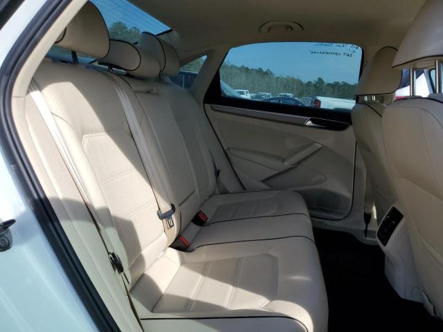 1VWGT7A35HC029900 Volkswagen PASSAT SE