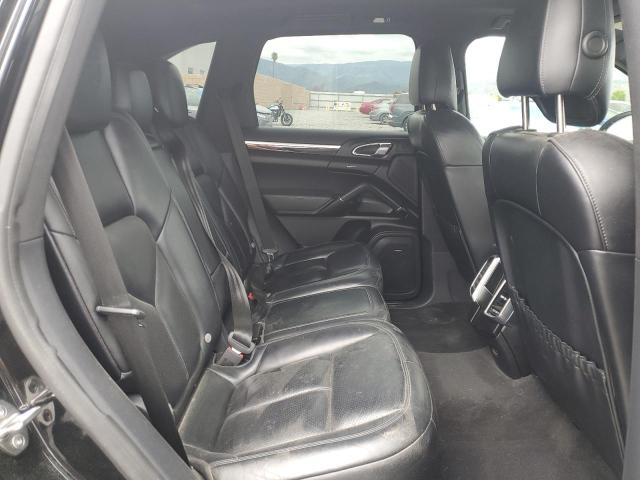 WP1AA2A29JKA07305 Porsche Cayenne