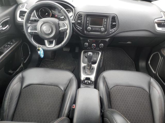 3C4NJDBB5JT265042 Jeep Compass Latitude