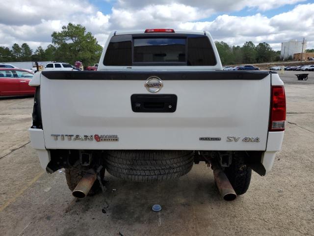 1N6BA0EC5FN503041 Nissan TITAN S