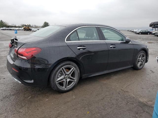 W1K3G4FB5NJ328384 Mercedes-Benz A 220 4matic