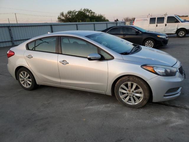 KNAFX4A6XG5506171 KIA FORTE LX