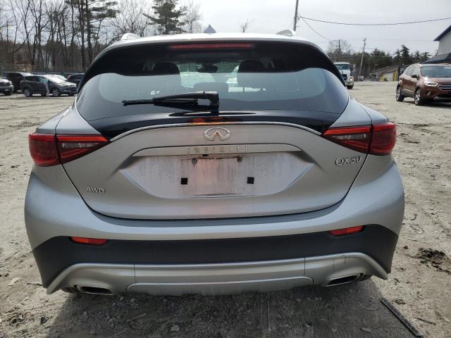 SJKCH5CR2JA057337 Infiniti QX30 BASE