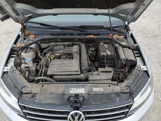 3VWD67AJ9GM267934 Volkswagen JETTA SE