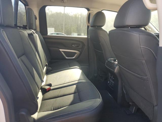 1N6BA1F49KN508945 Nissan Titan Xd Sl
