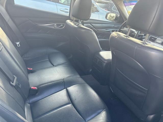 JN1BY1AP2FM540893 Infiniti Q70 3.7