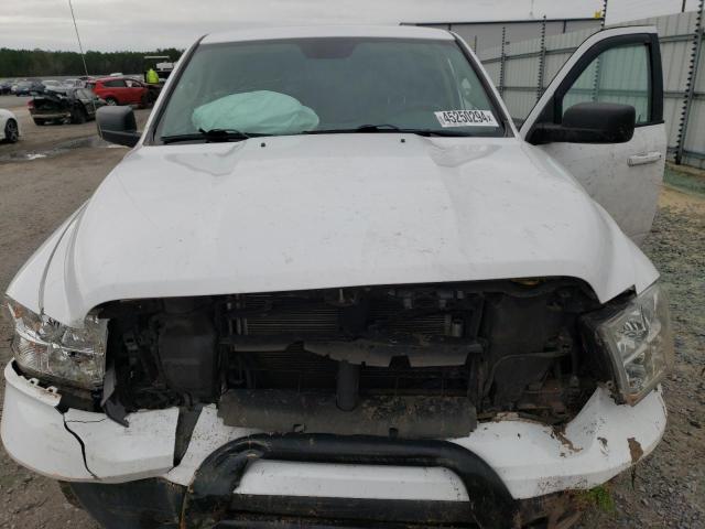 1C6RR7TT0KS676846 RAM 1500 Classic Slt