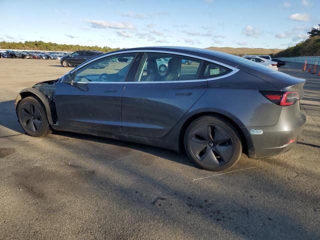 5YJ3E1EB8KF208579 Tesla MODEL 3
